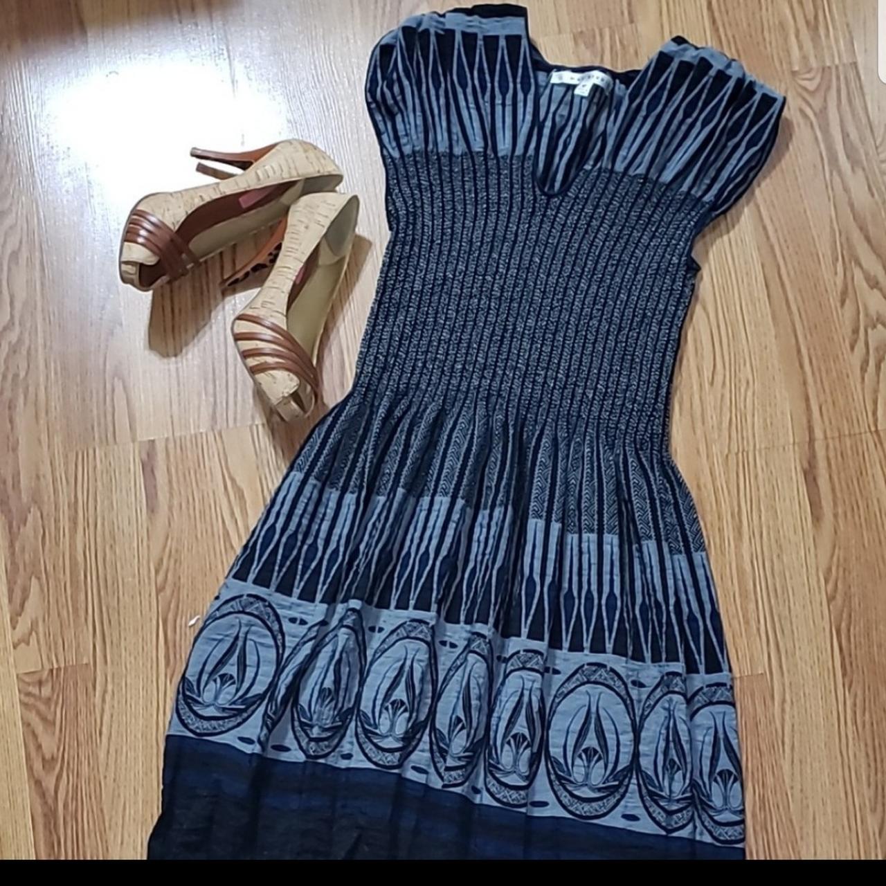 Max Studio Form Fitting Dress This Is An Amazing Depop   P0 