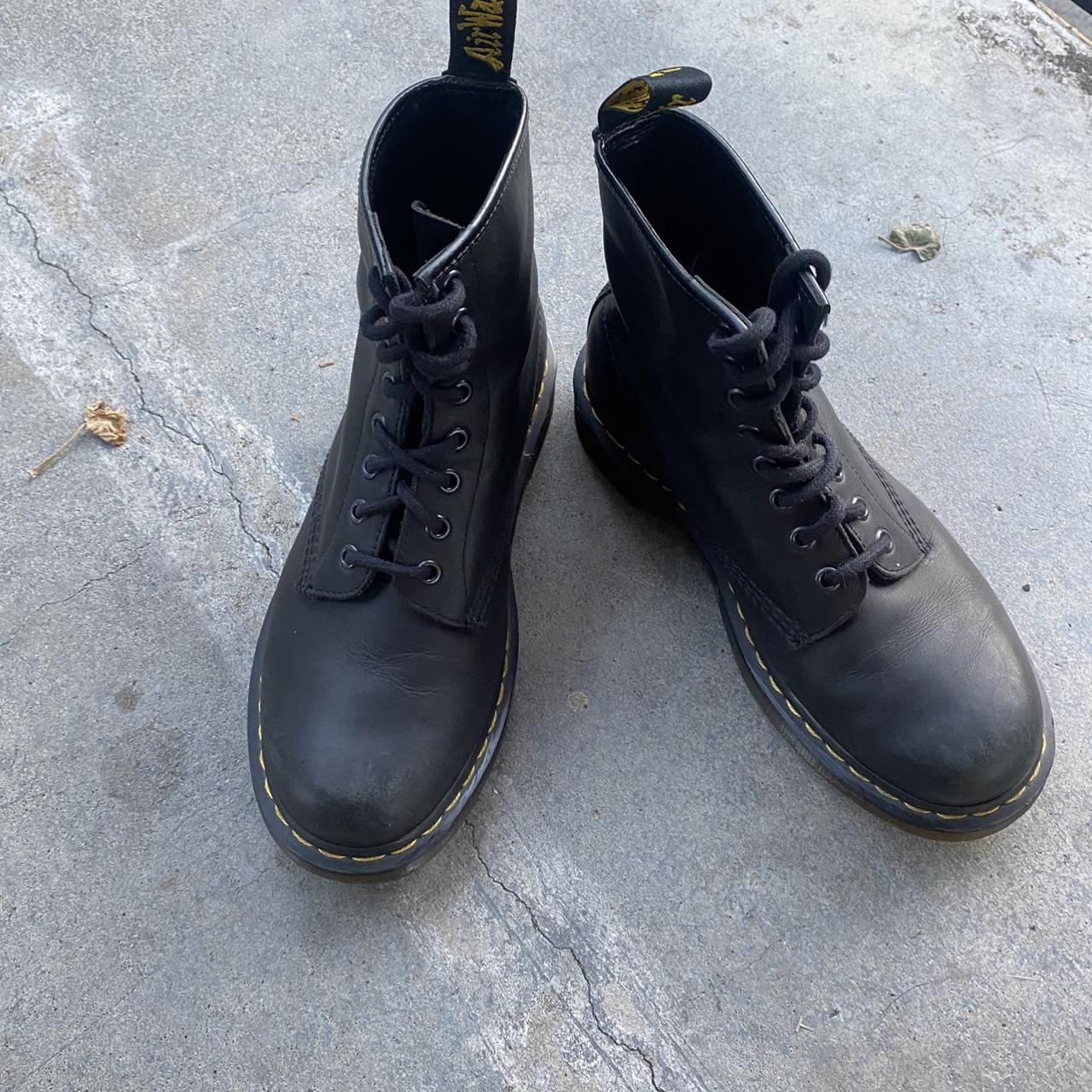 Dr martens for hot sale life discontinued