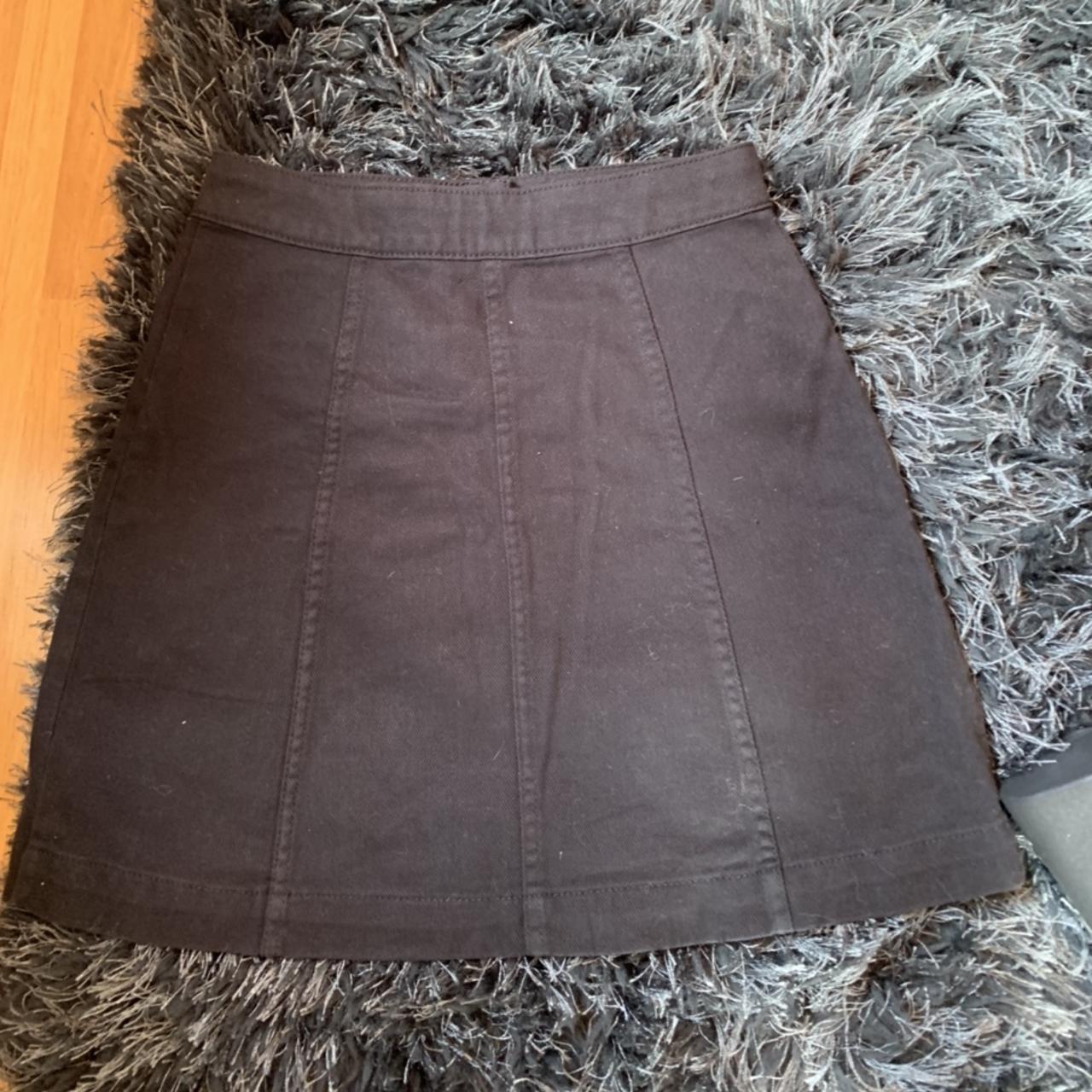 Black button denim skirt size 4 worn once 😍 Depop