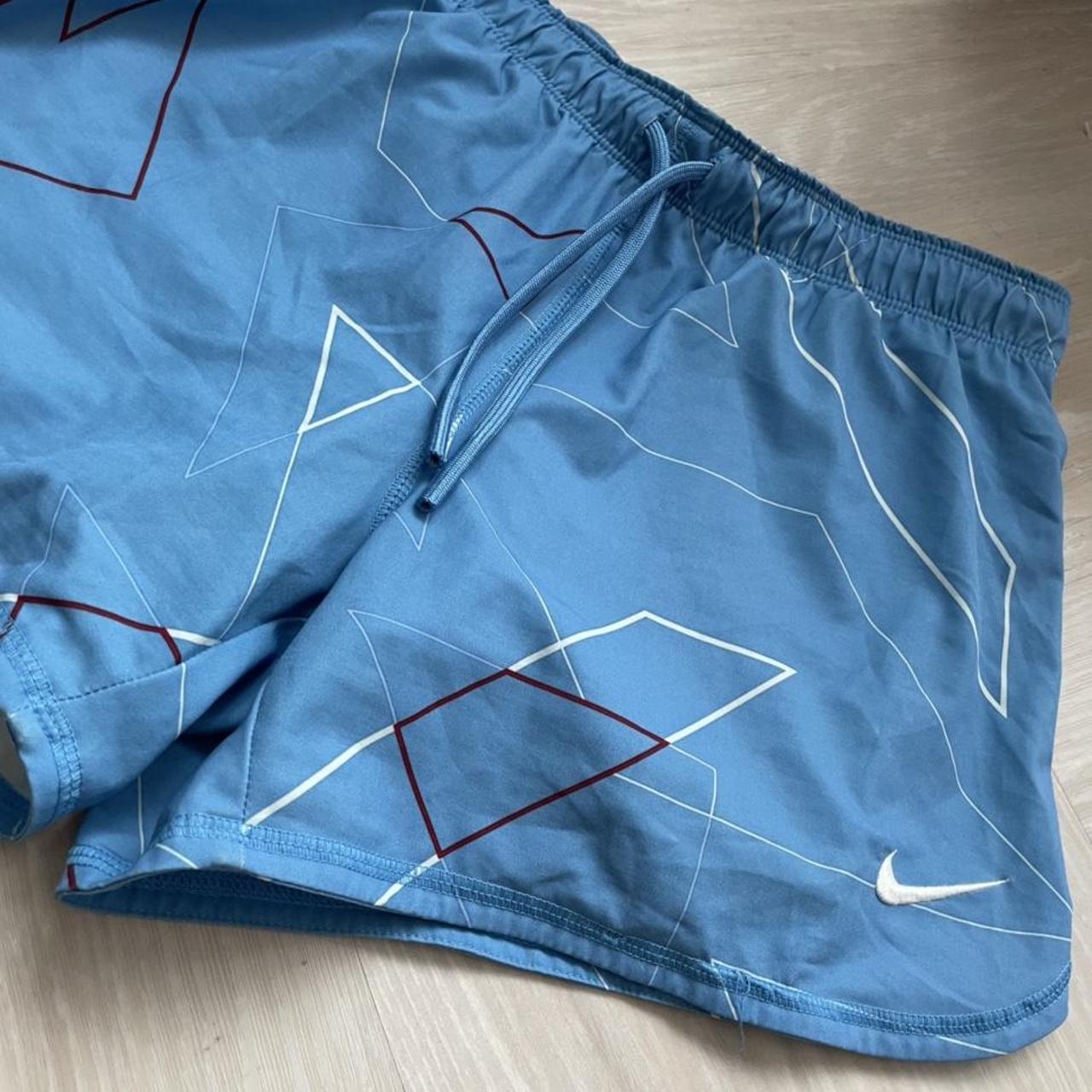 Nike Women's Shorts Depop