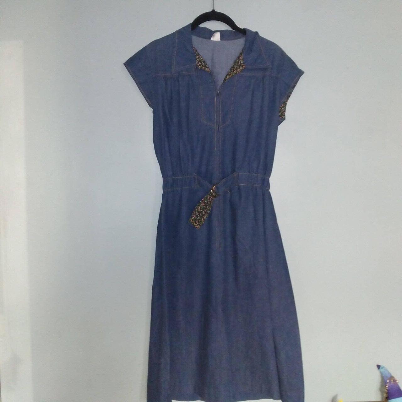 Vintage Women's sold Union Label Collared Dress