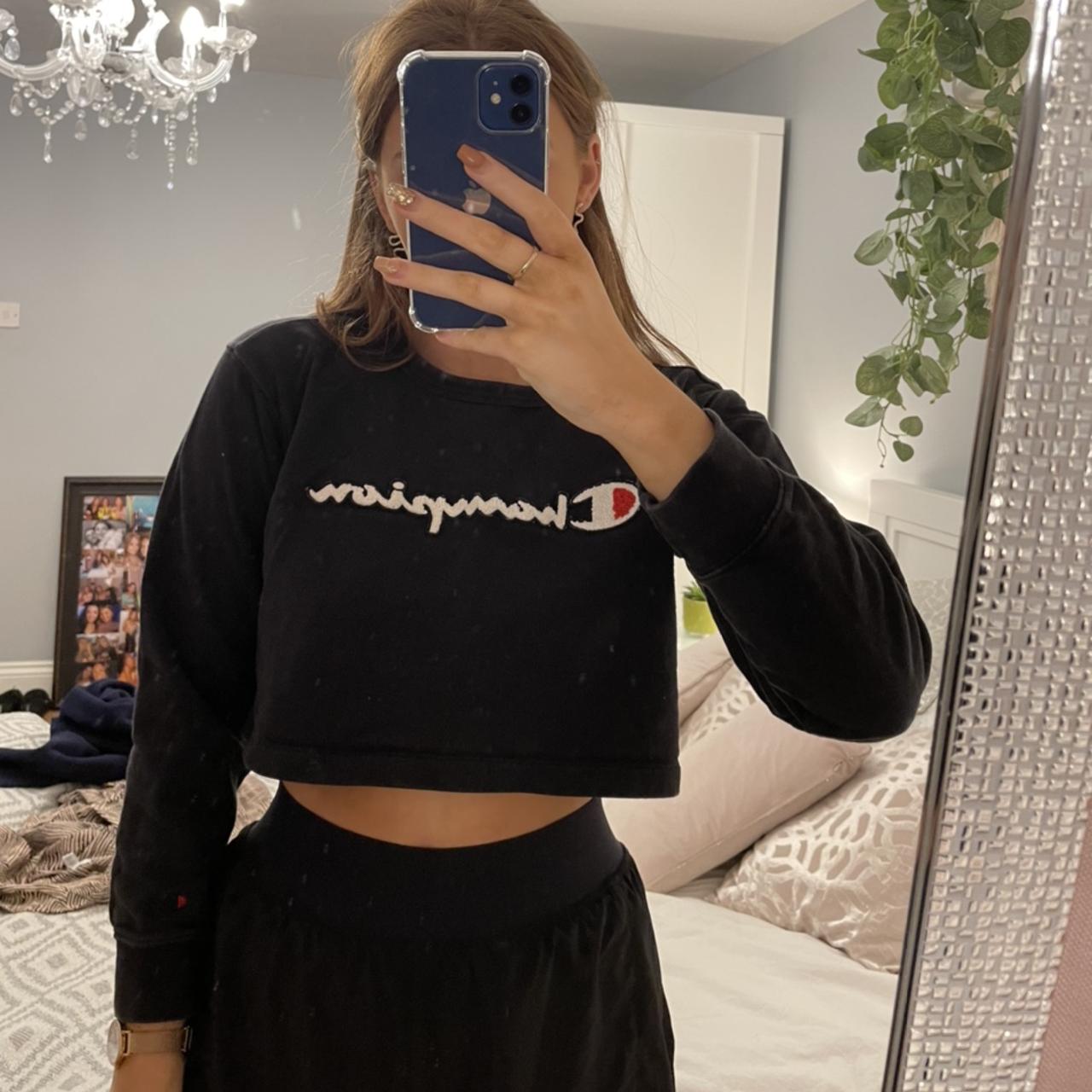 Black cropped champion jumper hotsell