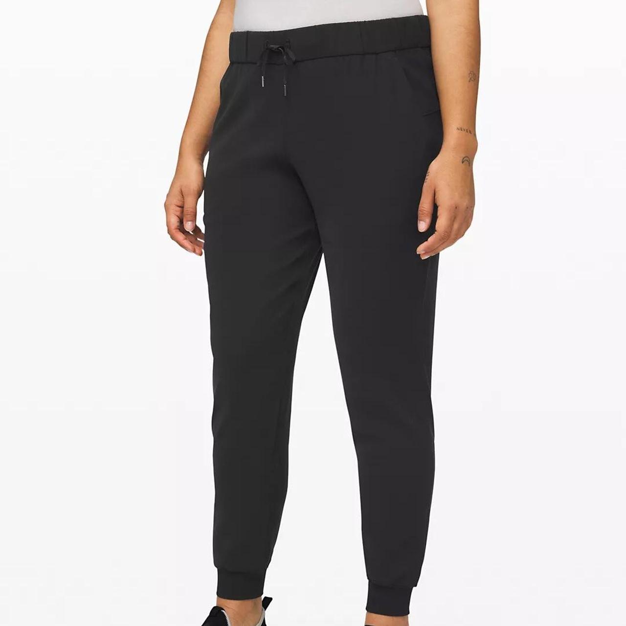 Lululemon Women's Black Joggerstracksuits Depop