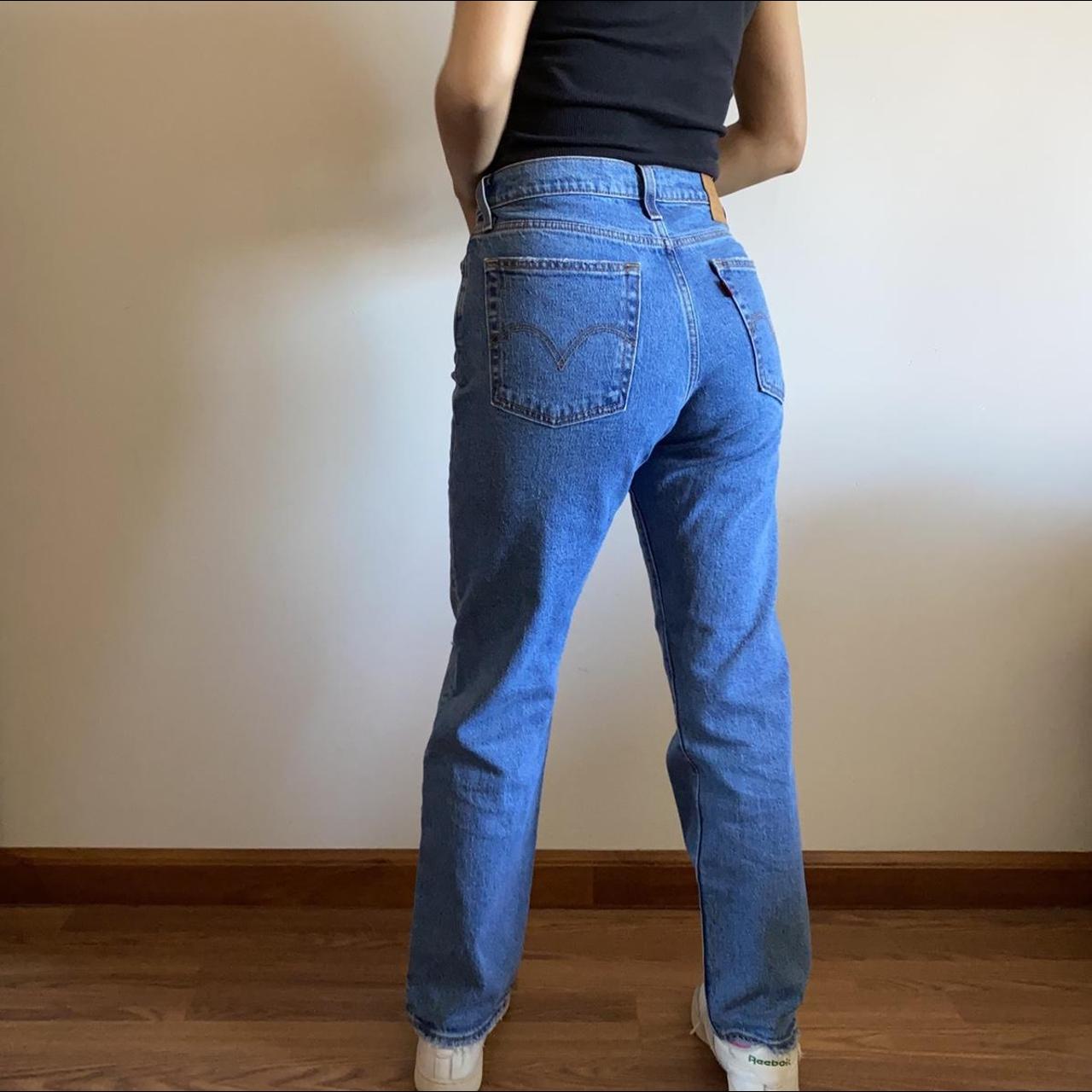 Levi's Women's Blue Jeans | Depop