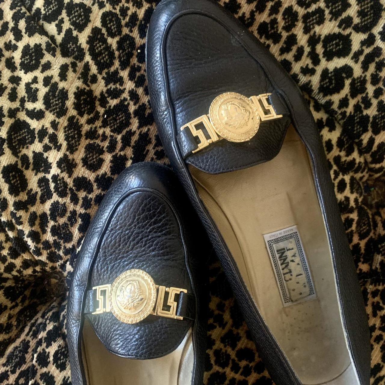 rygte Broderskab George Hanbury Rare vintage Versace loafers with gold Medusa, Euro... - Depop