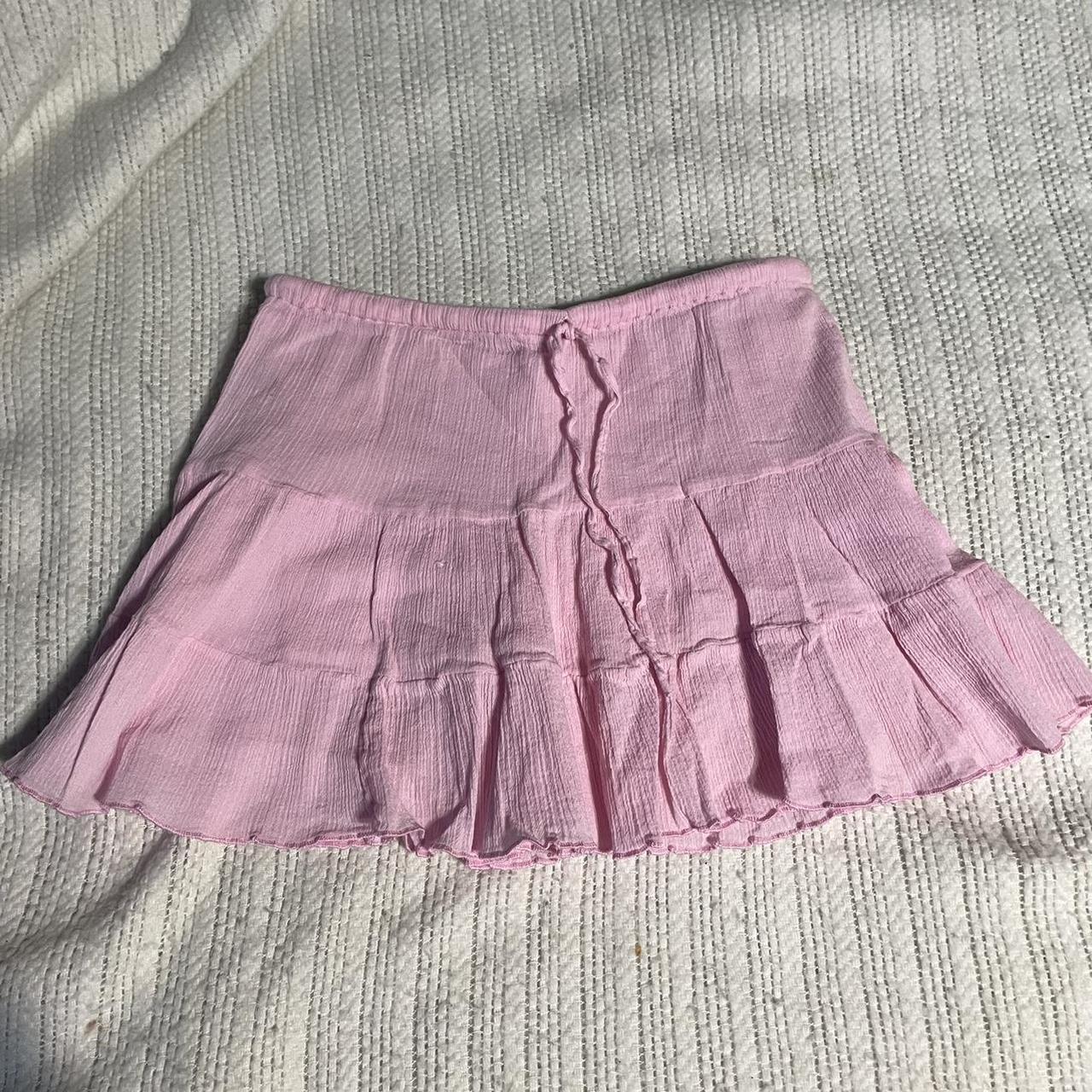 pink mini skirt 💘 ‼️ PLS READ MY POLICIES BEFORE... - Depop