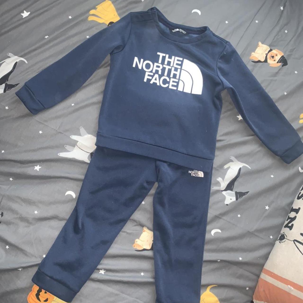 navy north face tracksuit