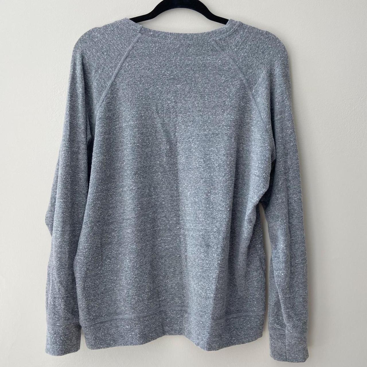 Cue Women's Grey and Pink Jumper | Depop