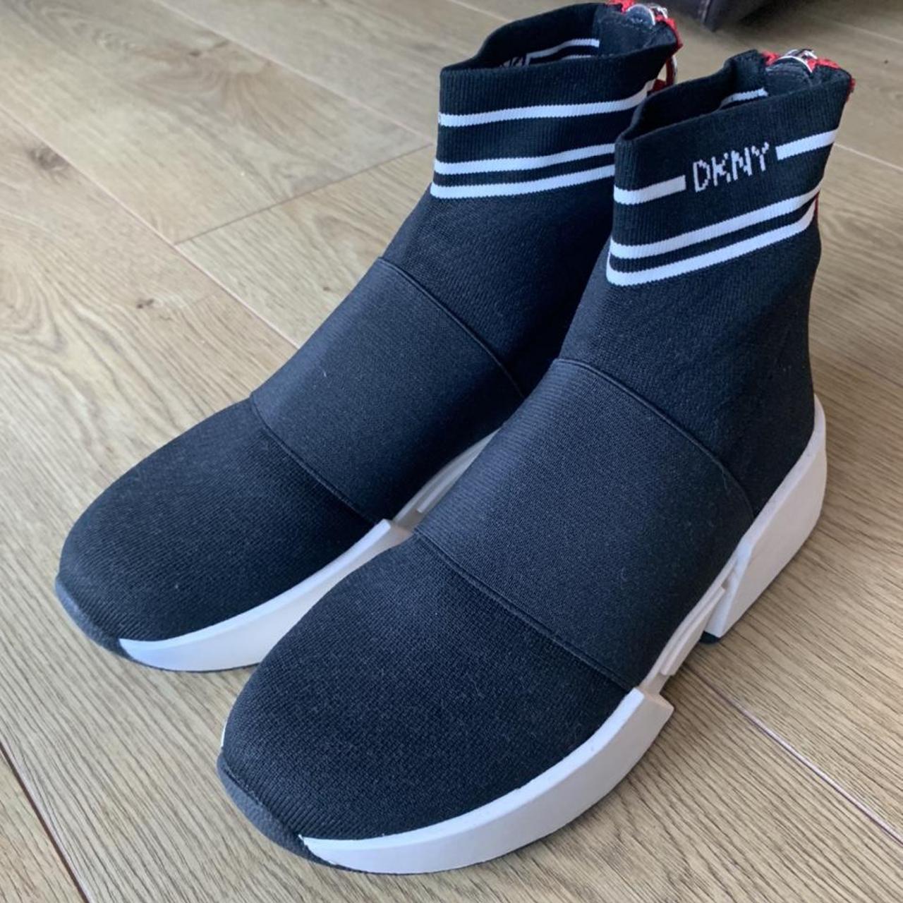 Sock on sale trainers dkny