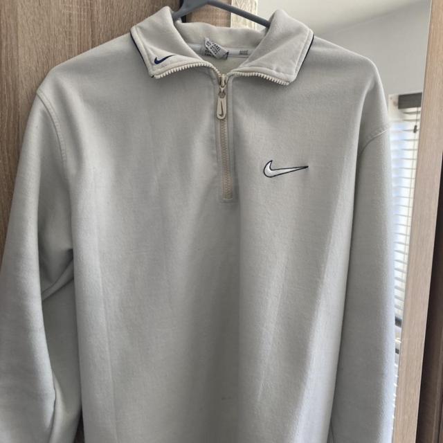 nike cream vintage sweatshirt