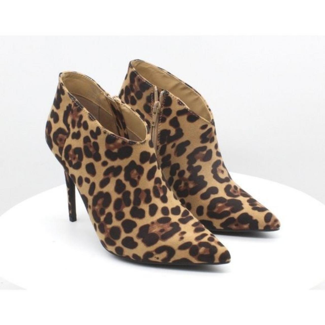 journee leopard booties