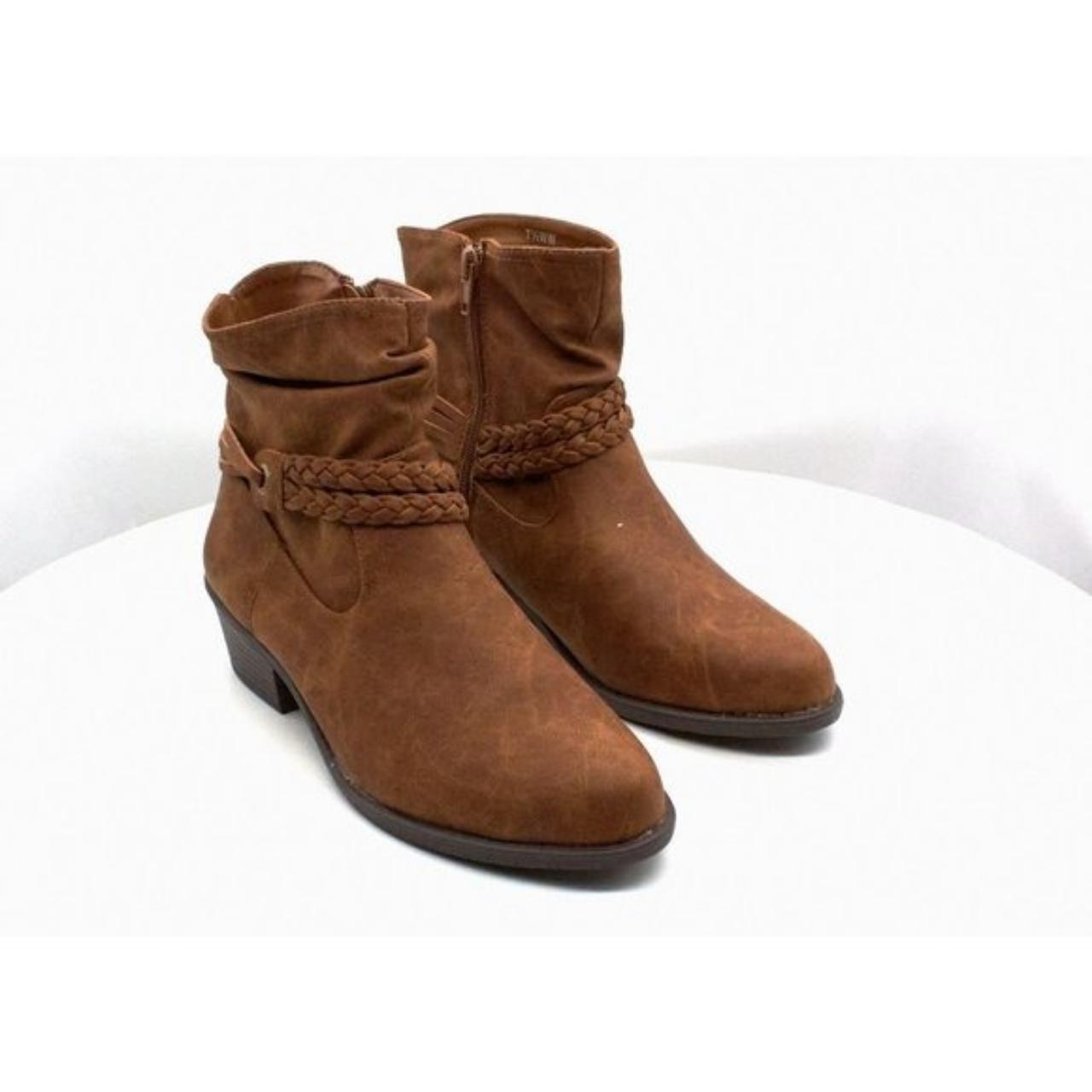 Product Image 1 - Easy Street Women's Shire Booties