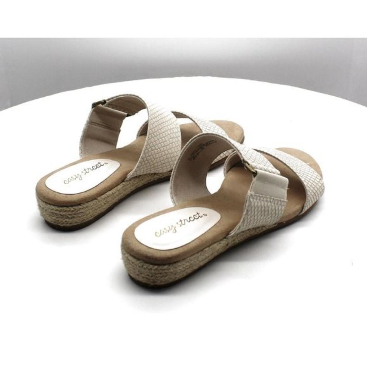 Product Image 2 - Easy Street Women's Olympia Sandals