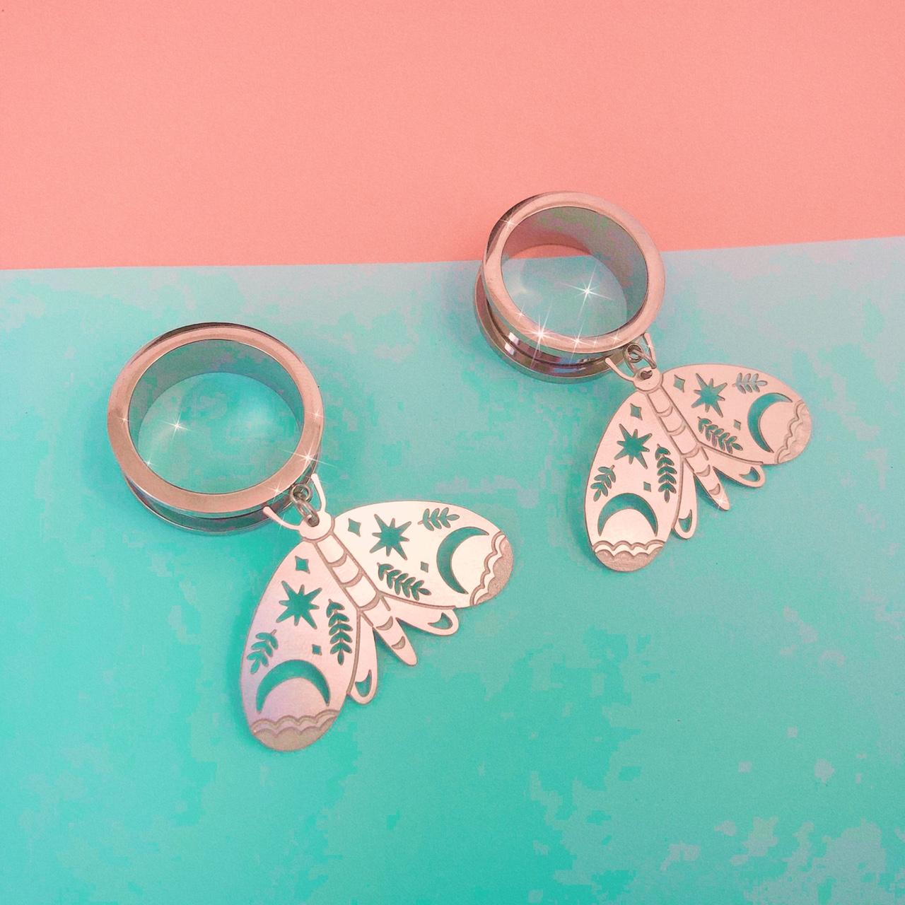 Screw back tunnels in silver available in different... Depop