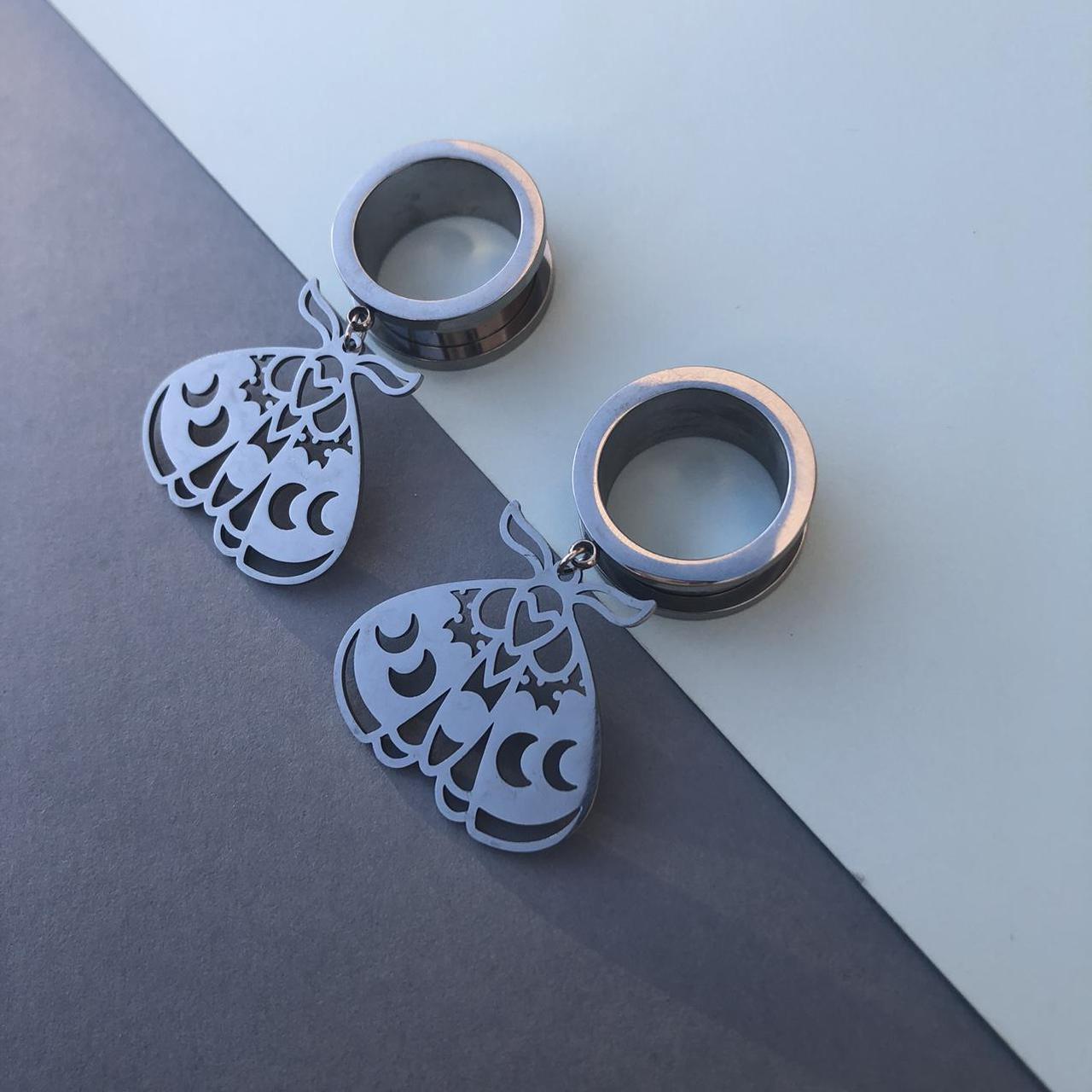 Screw back tunnels in silver available in different... Depop