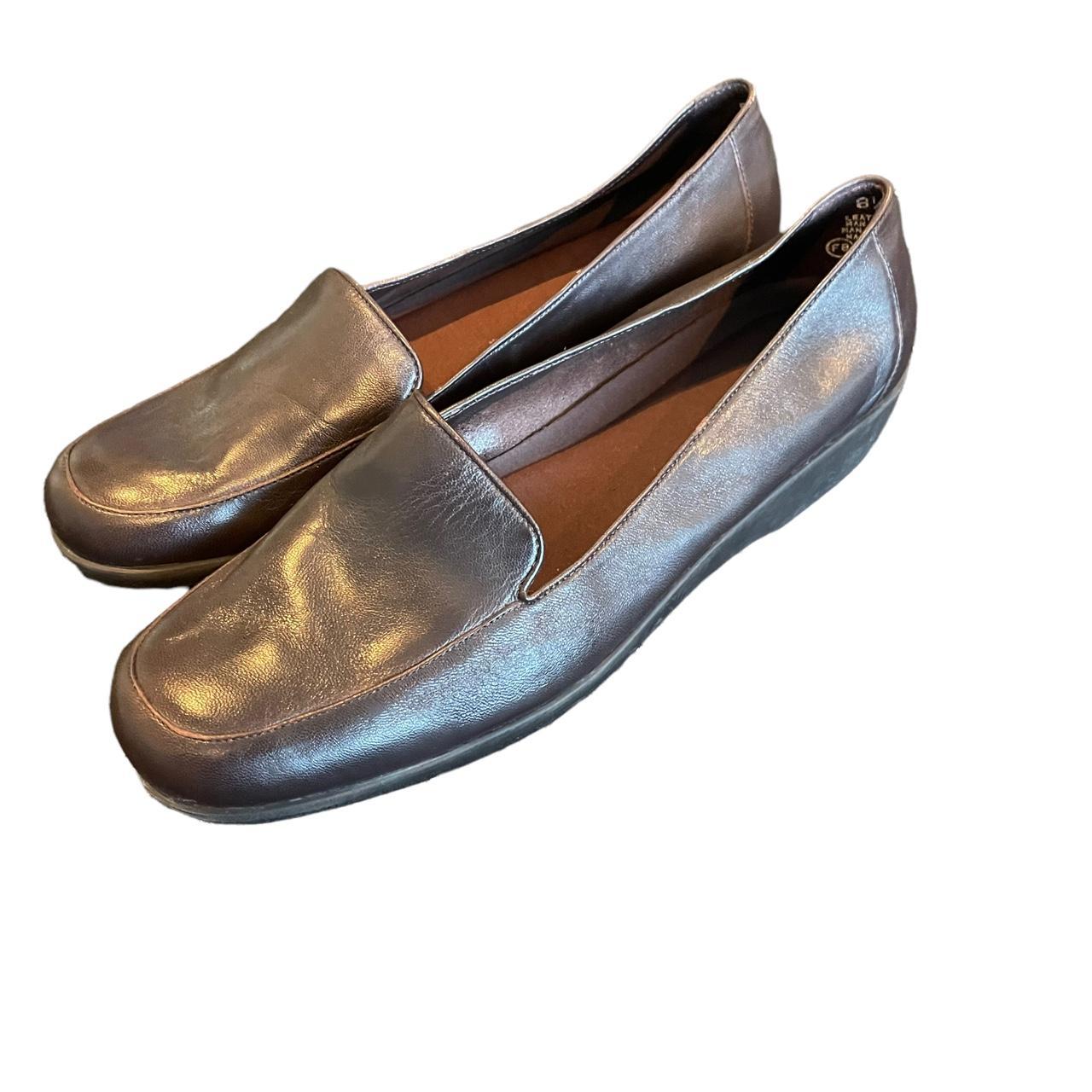 brown loafers - preppy flats for fall! - sooo cute... - Depop