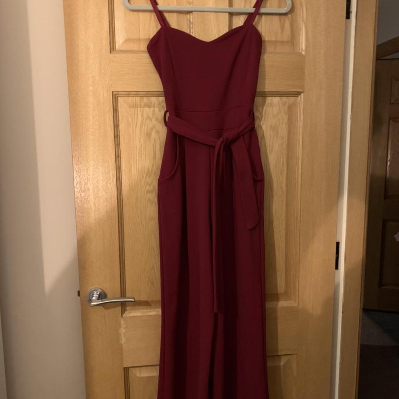 Burgundy dress clearance quiz