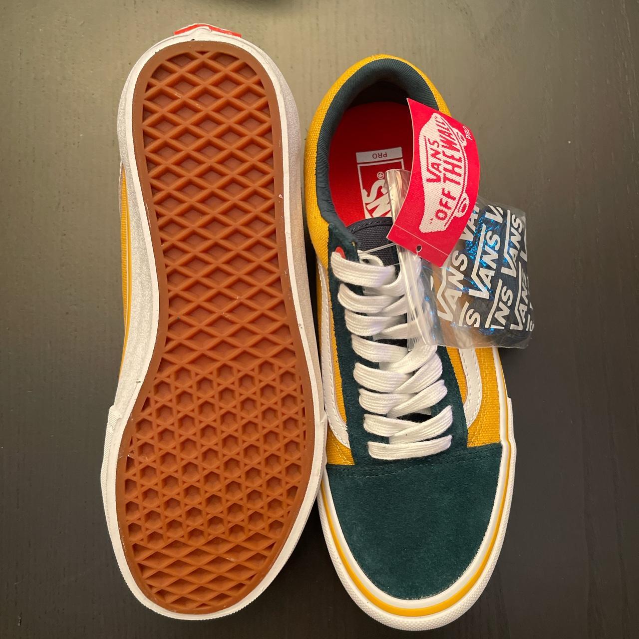 Blue red green hot sale yellow vans