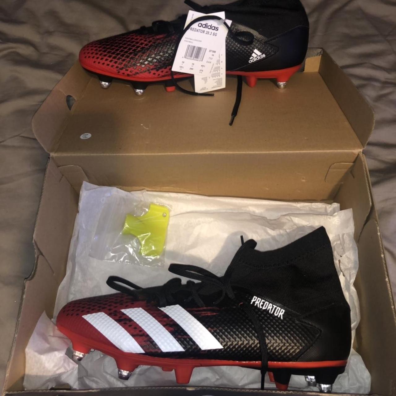 Adidas Men's Black and Red Boots | Depop