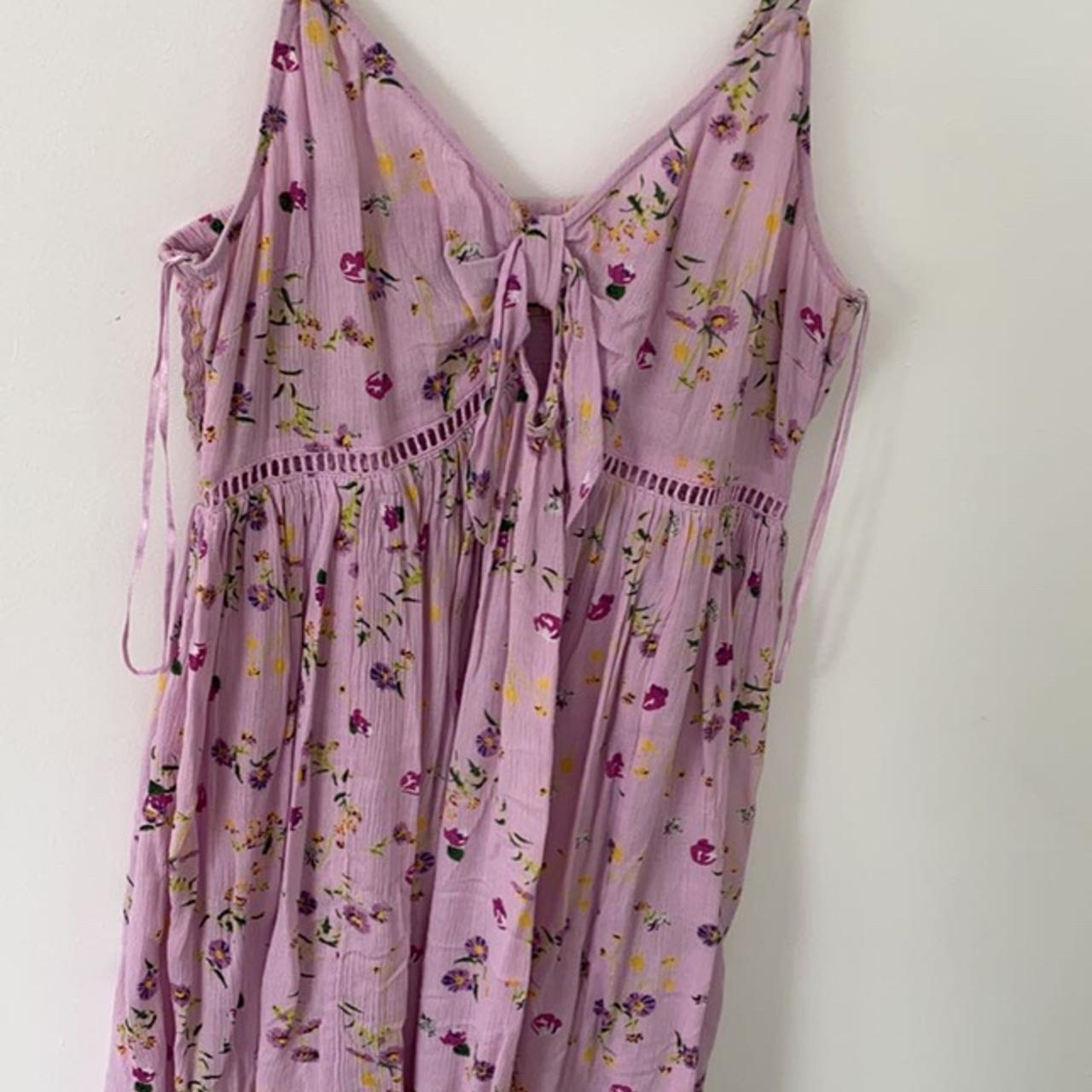 Debenhams Summer Purple flower dress Very Flowy Only... - Depop