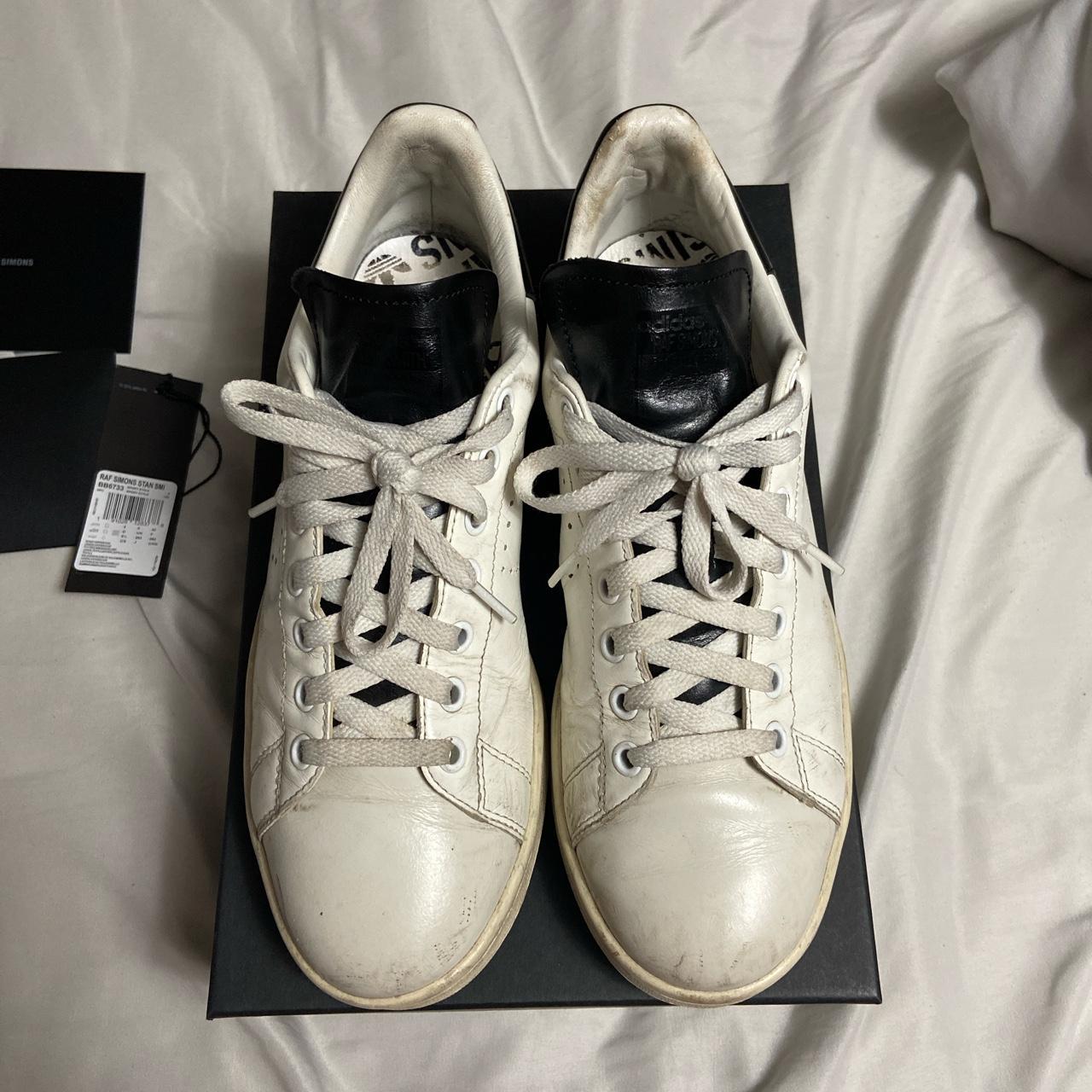 Raf Simons / Stan Smith Adidas White / Black 2017... - Depop