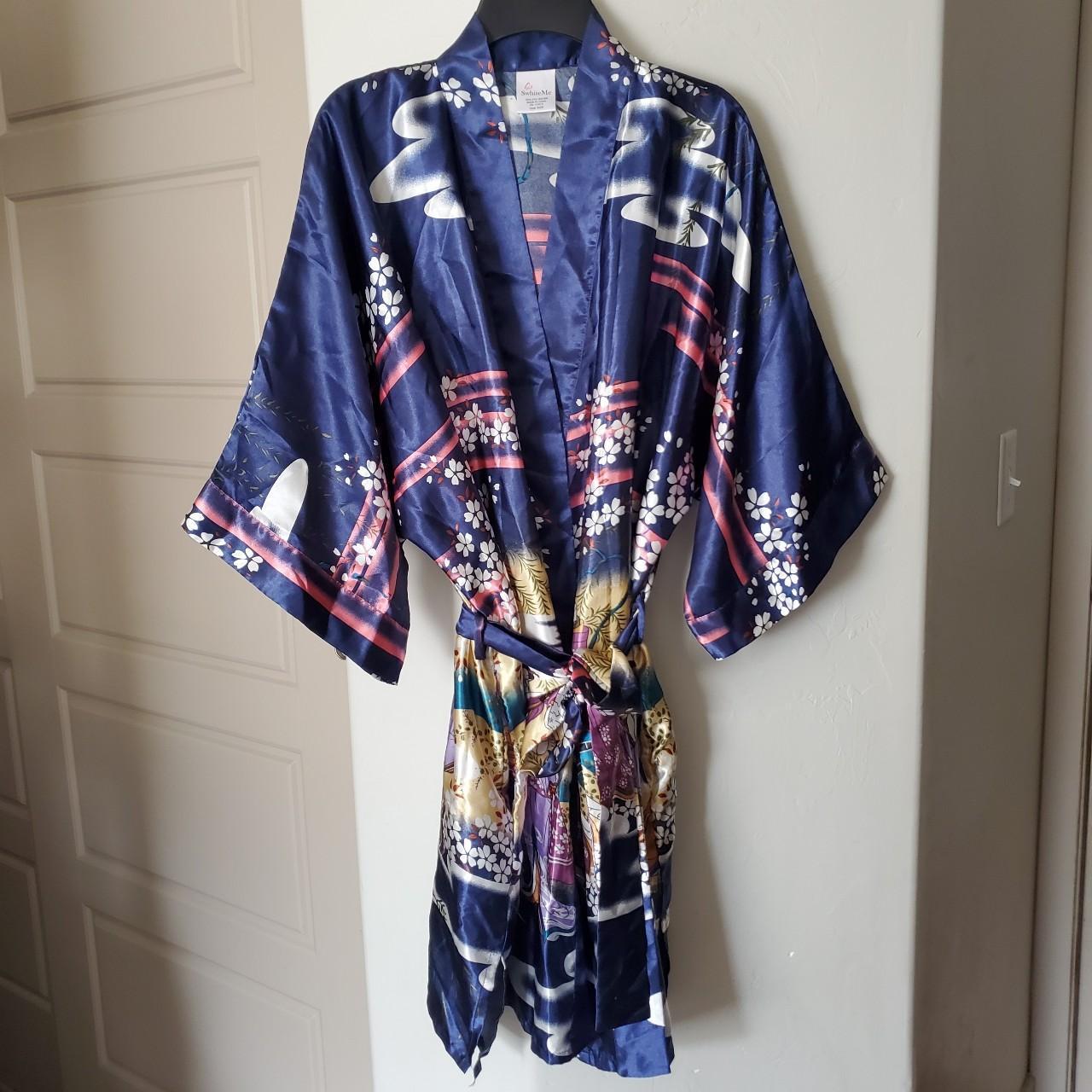 Japanese Geisha Silky Beautiful Robe by Swhite Me... Depop