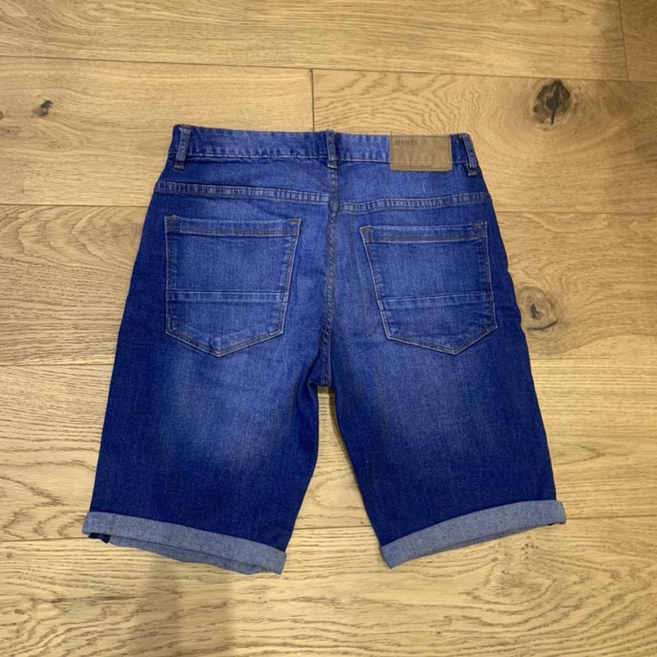 Denim & Co. Men's Blue and Navy Shorts | Depop