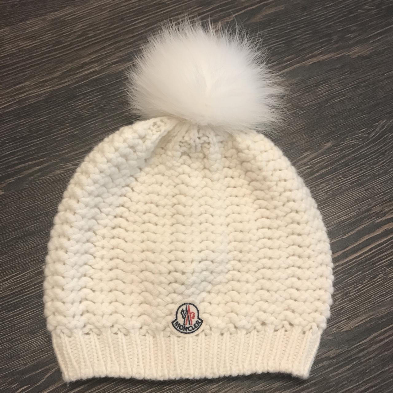 Moncler winter deals pom pom