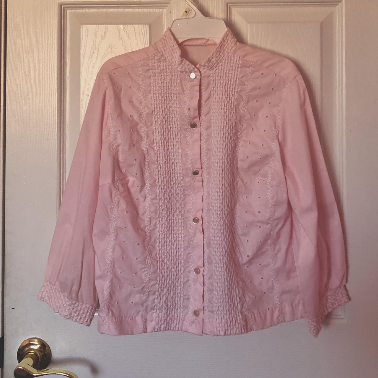 American Vintage Women's Pink and White Blouse | Depop