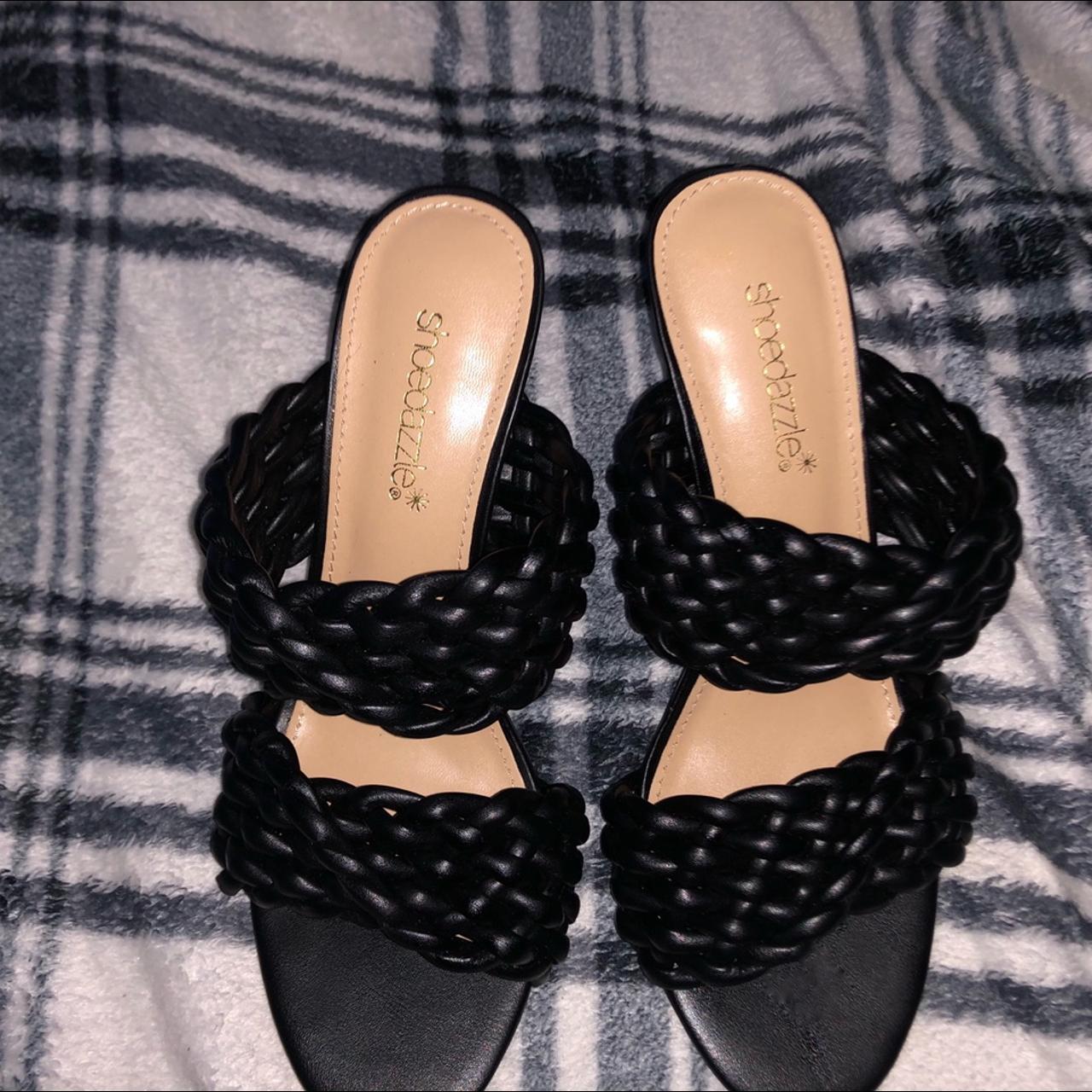 shoedazzle black heels