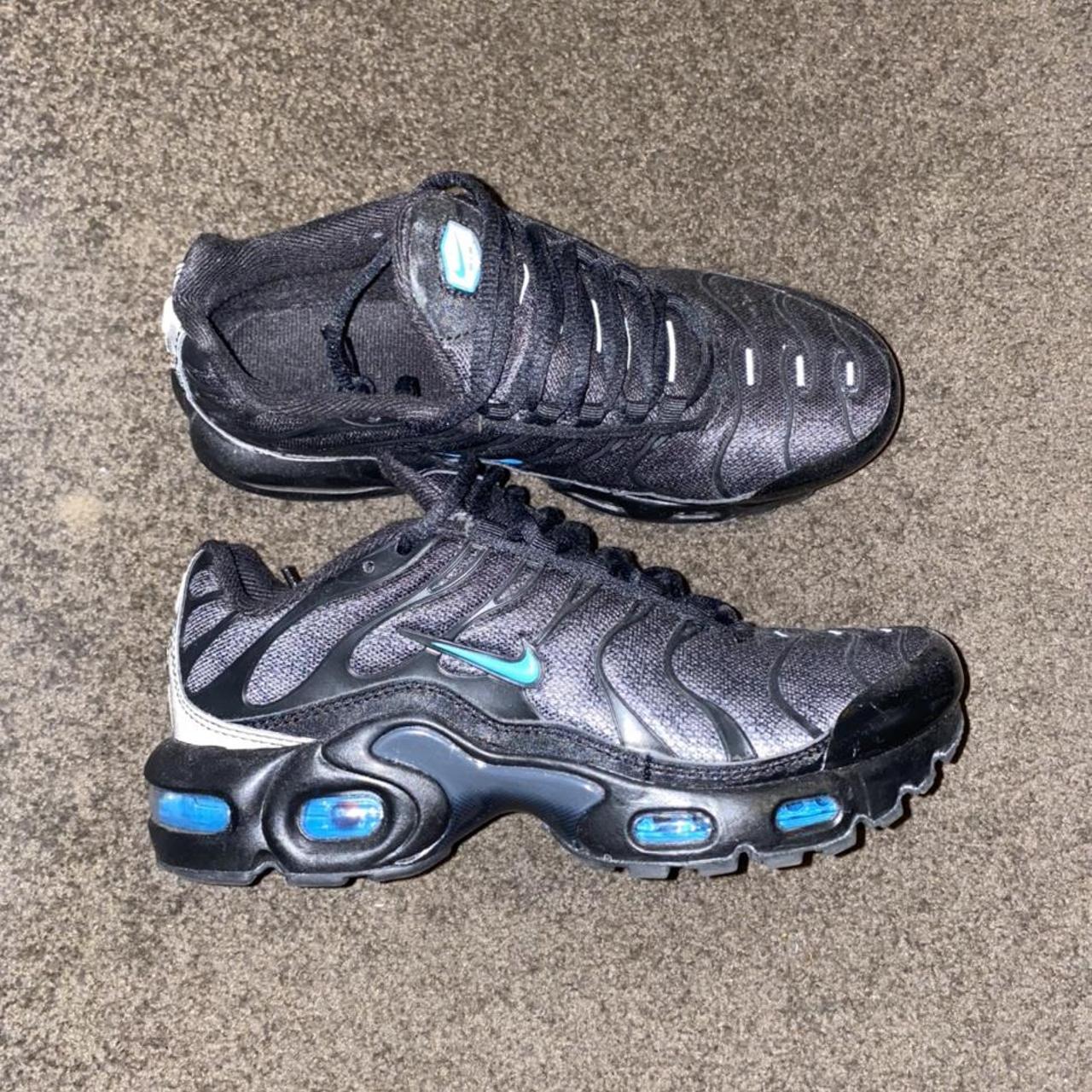 tenny nike
