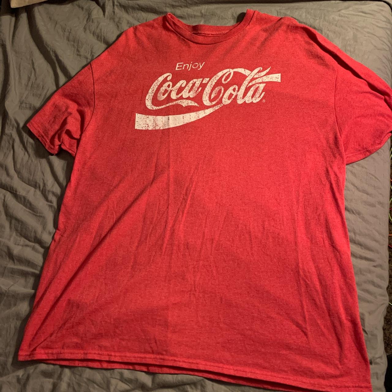 Coca-Cola Men's Red and White T-shirt | Depop