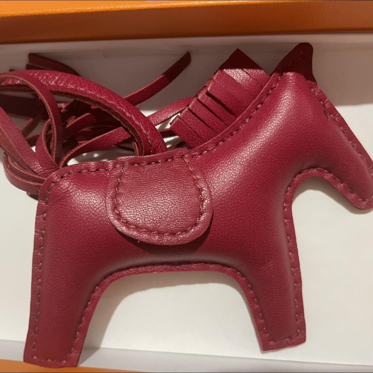 hermes rodeo size