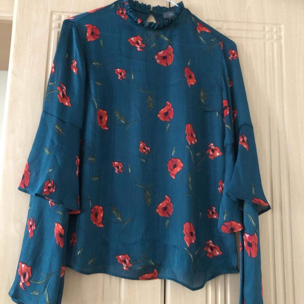 Primark blouse with flarey sleeves. Brand new.... - Depop