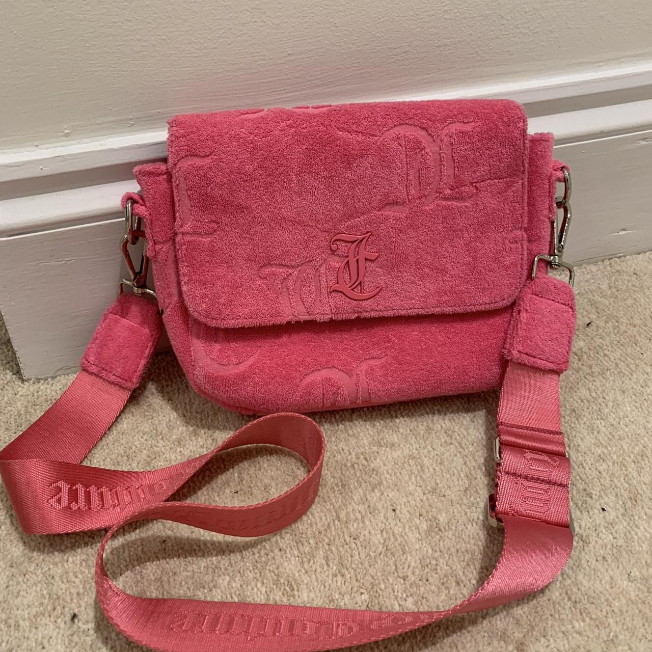 Authentic juicy couture pink towelling cross body bag! Depop
