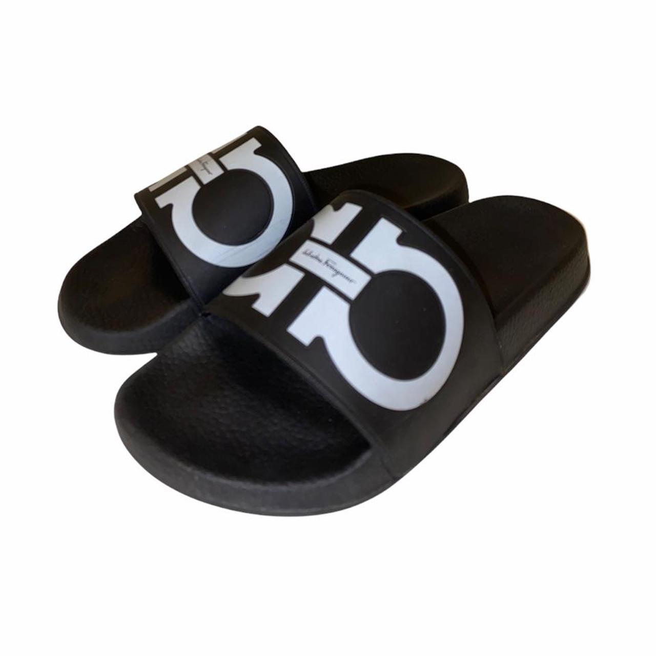 Ferragamo women's pool top slides