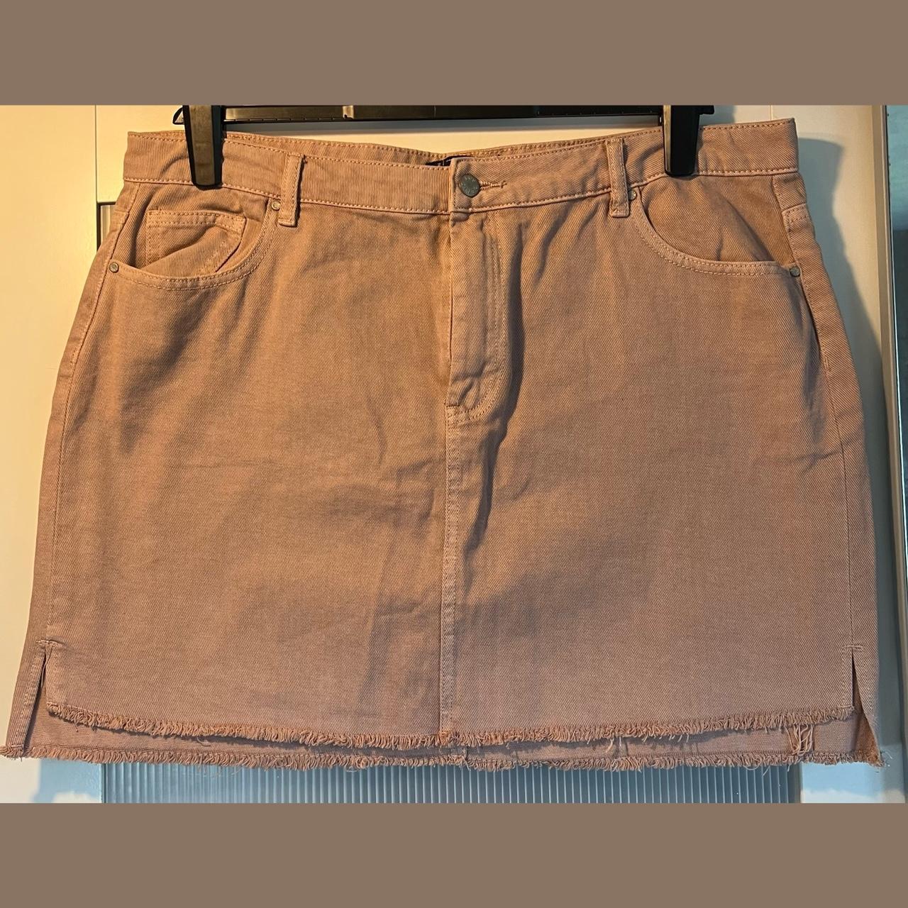 Dusky pink denim skirt Size 18 Never worn, new... Depop