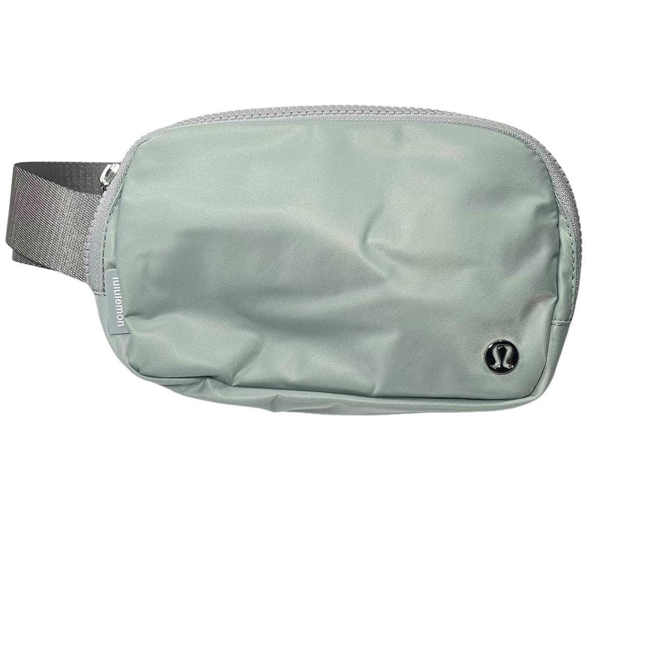 NWT Lululemon Everywhere Belt Bag Silver Drop/ White - Depop