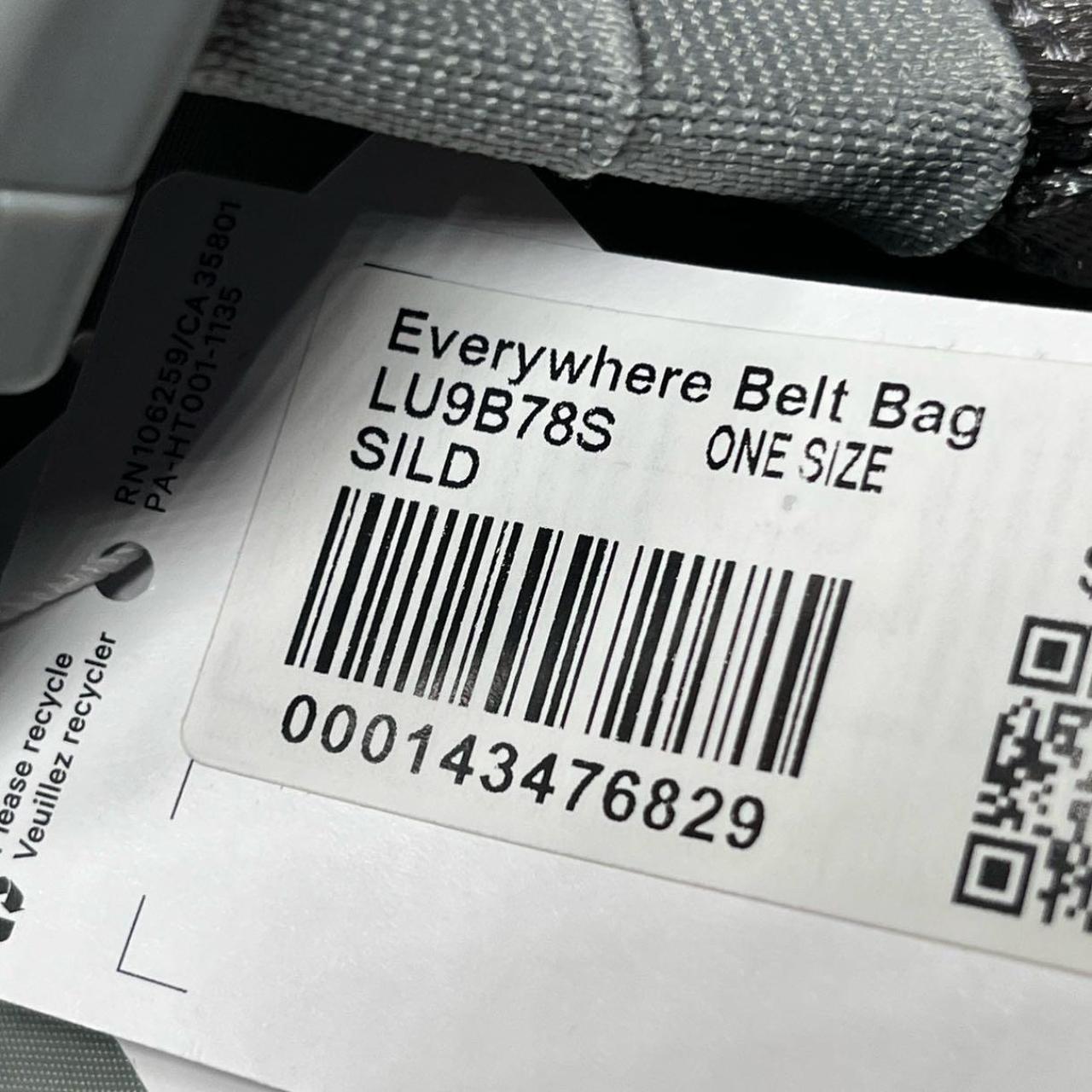 Lululemon Silver Drop Belt Bag NWT Price is firm - Depop