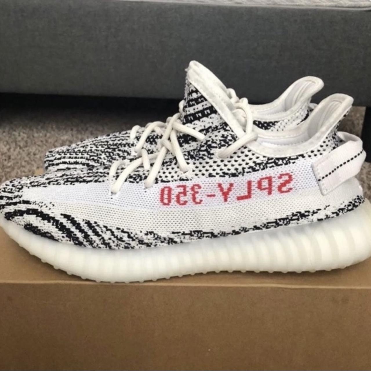 Adidas yeezy shop zebra original women's