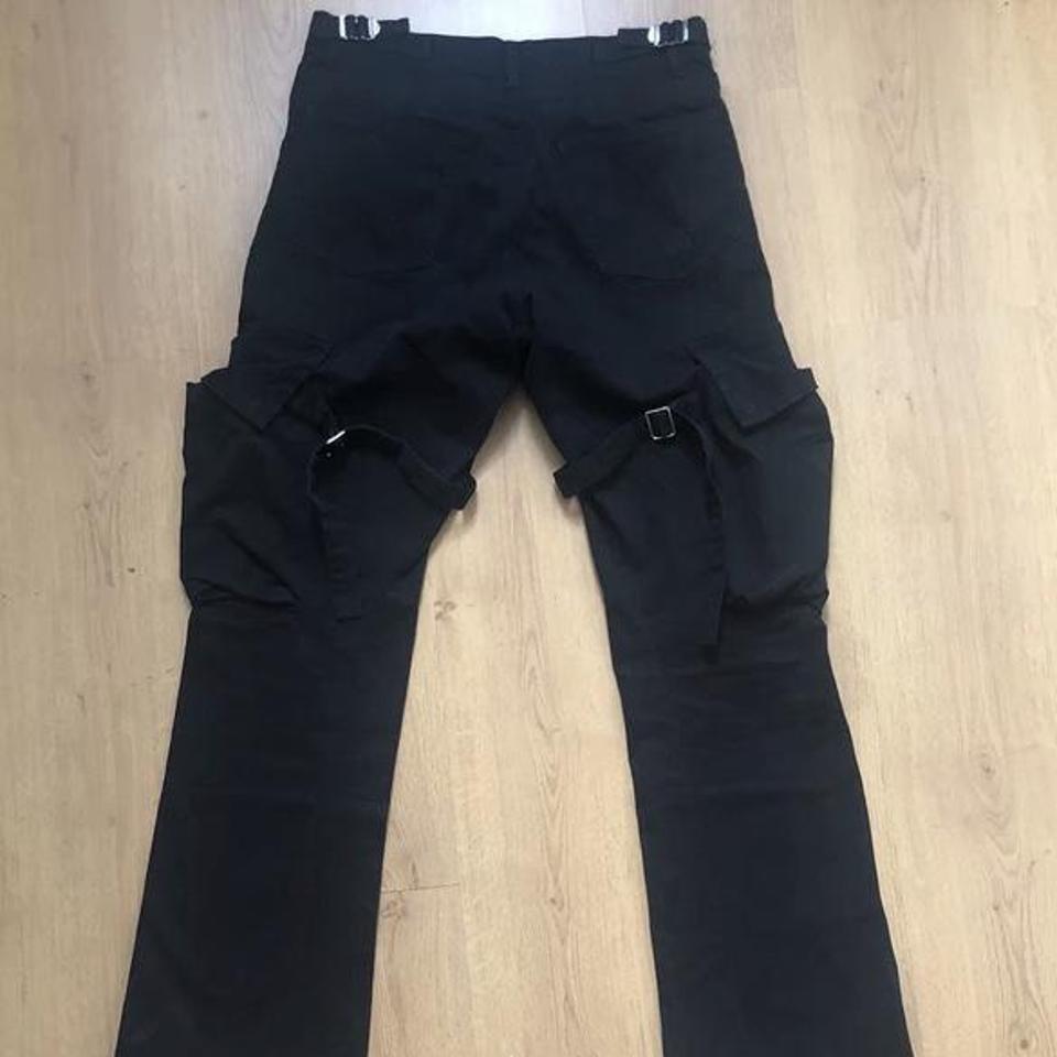 Vuja De Bondage Cargos Sz L In excellent... - Depop