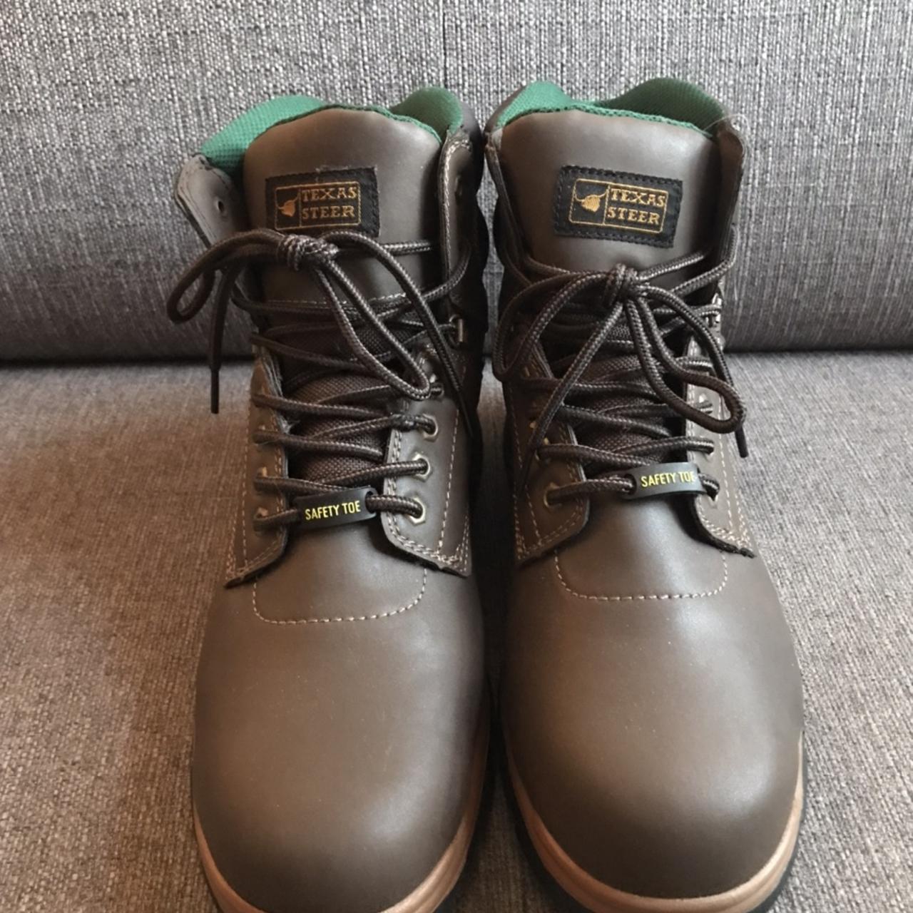 Men's Boots (2)