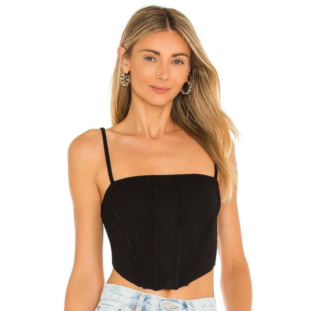 Product Image 1 - Description:
Atoir Crop Top
Black
Sleeveless with Square