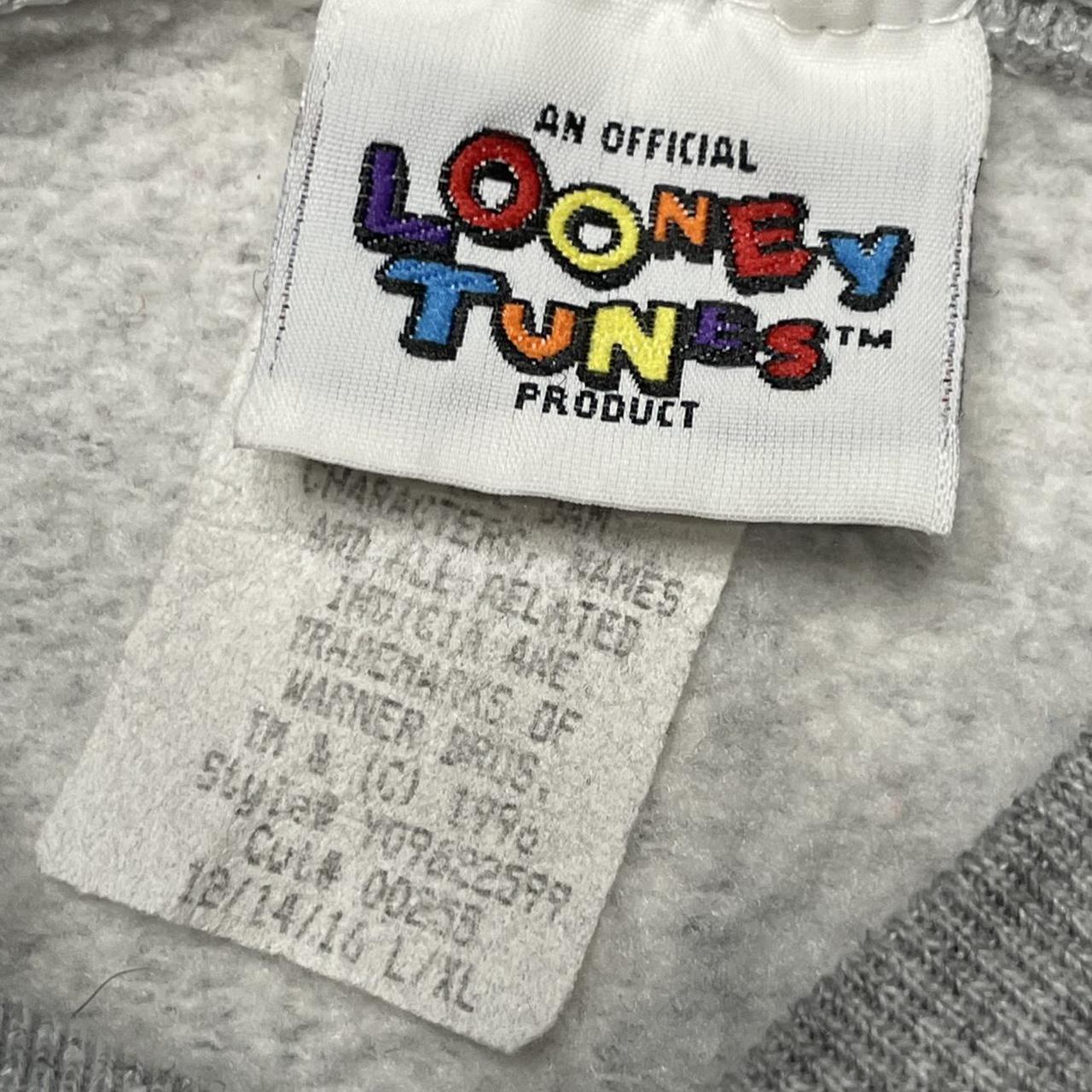 Vintage 1990 Looney Tunes Bugs Bunny Chalkline - Depop