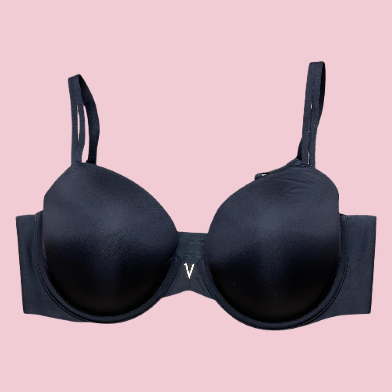 Victoria’s Secret Black Bra In excellent condition - Depop