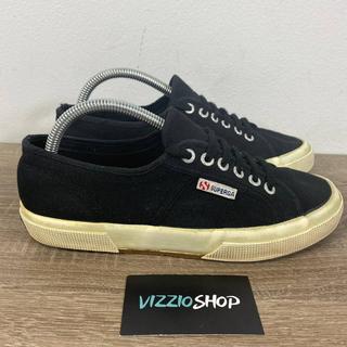 kasut superga