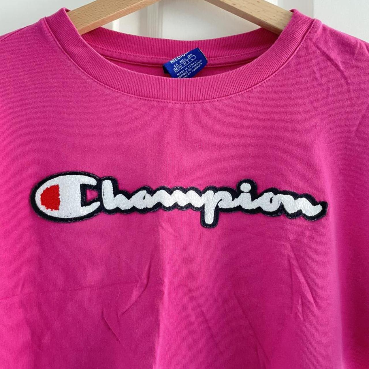 Champion Women's Pink Crop-top | Depop