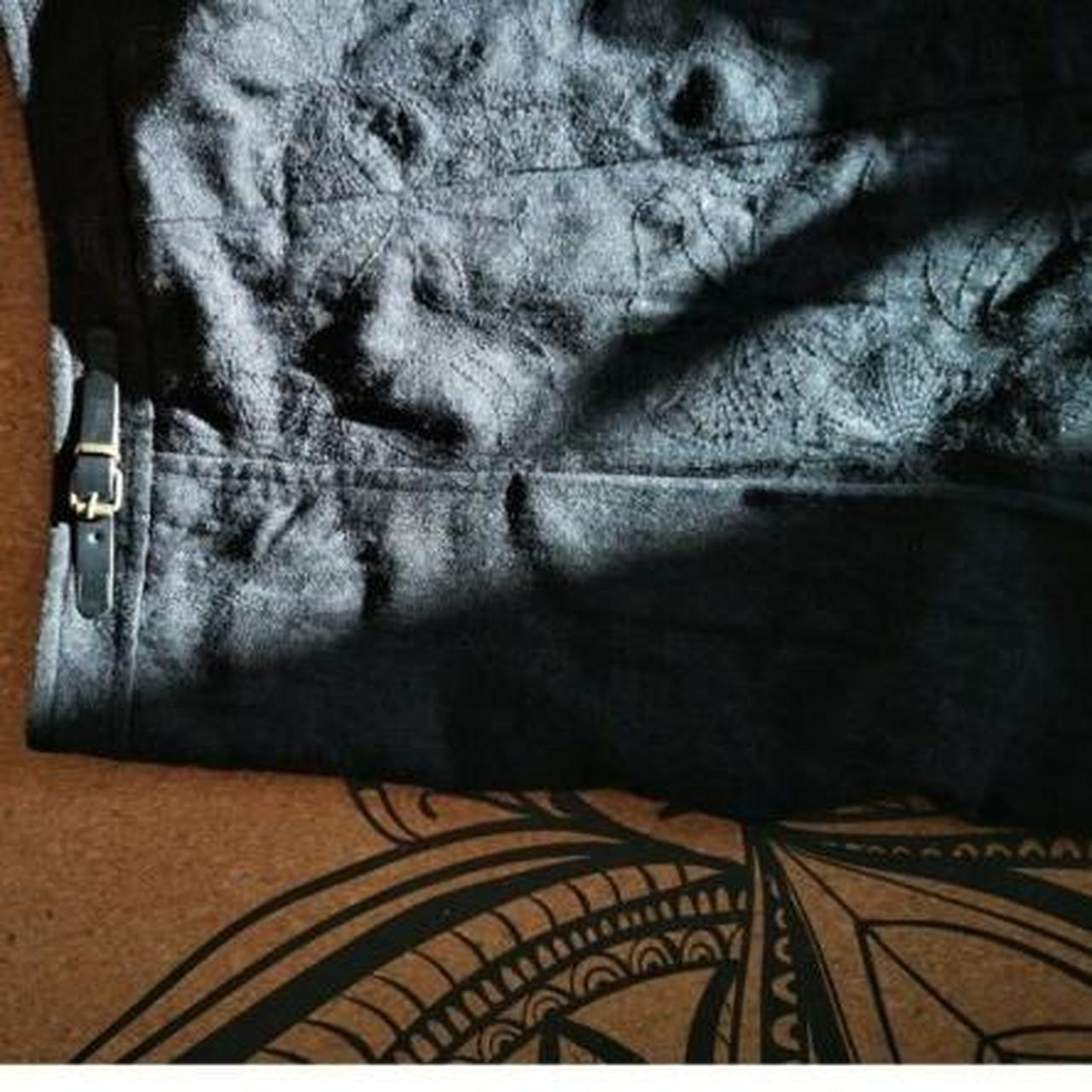 Jobis charcoal coloured a-line pencil skirt with... - Depop