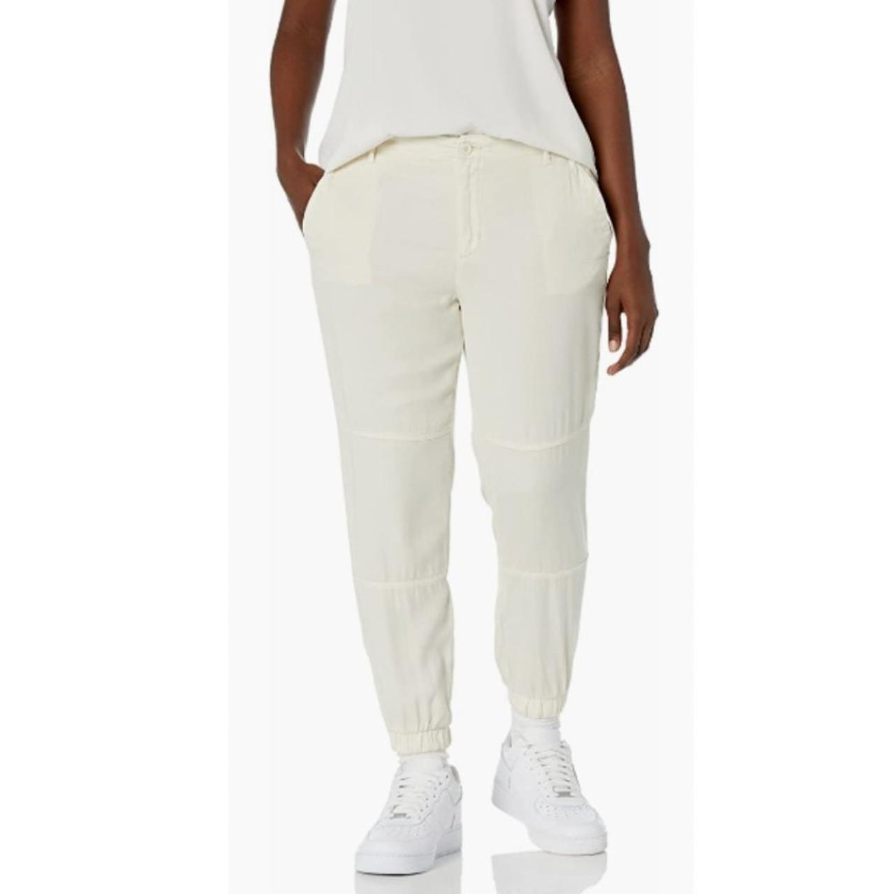 Daily Ritual Tencel Button-Fly Jogger