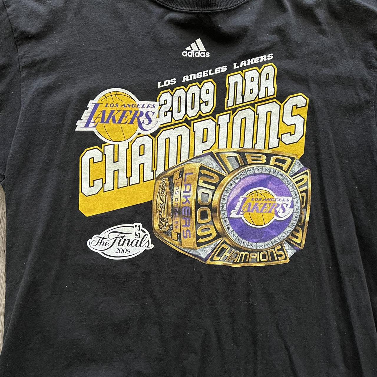 Product Image 2 - Lakers 2009 championship T-shirt size